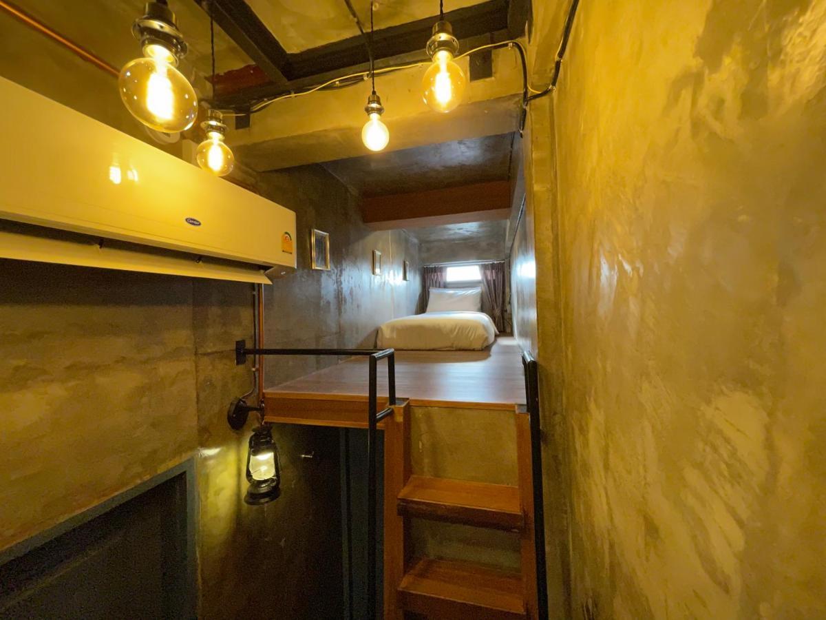 Central Old Town Cottage Bangkok Luaran gambar