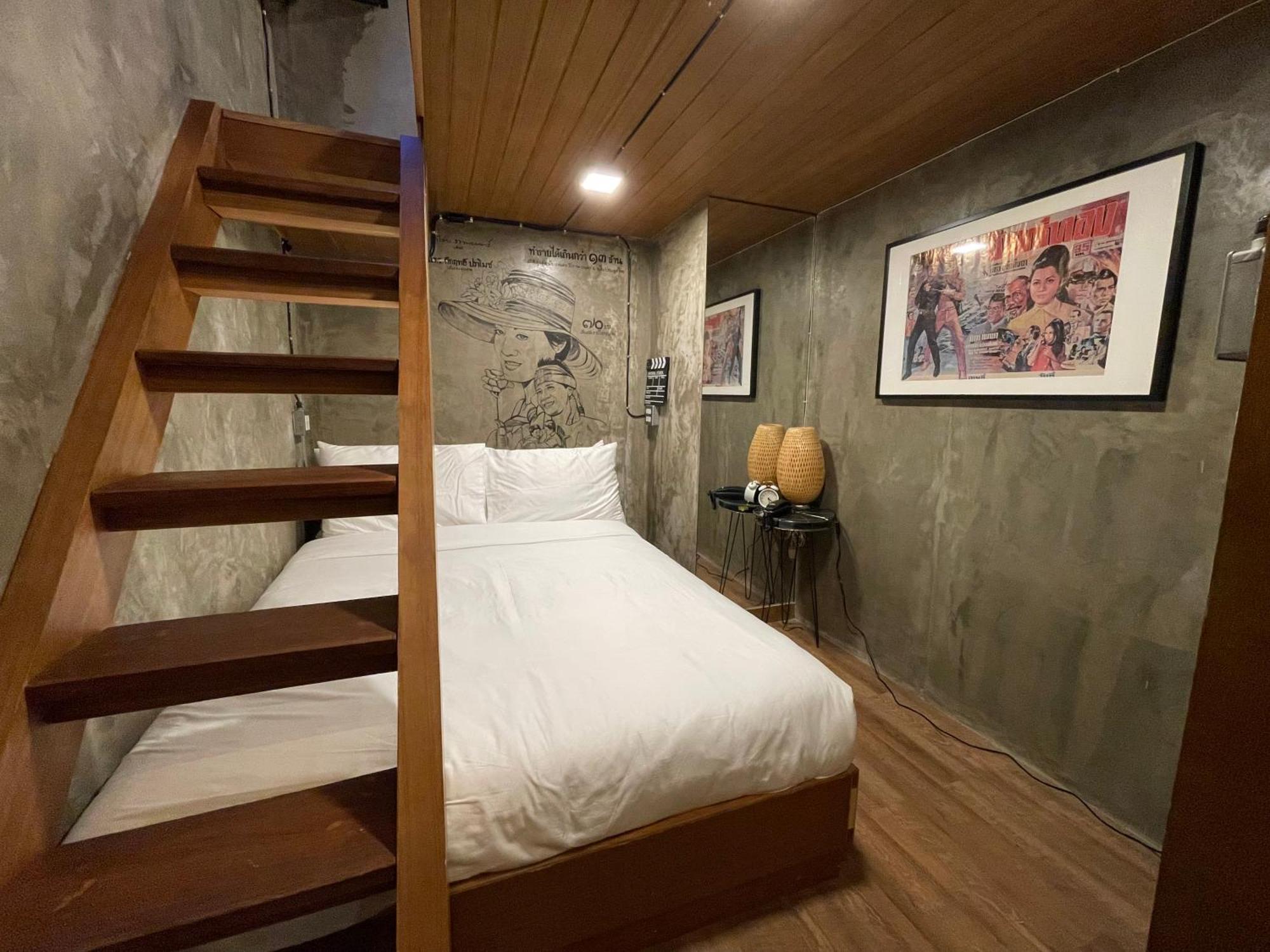 Central Old Town Cottage Bangkok Luaran gambar